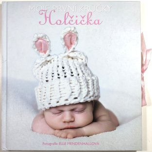 Holčička - Moje první krůčky