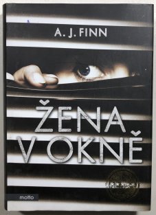 Žena v okně